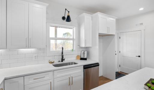 Photo #13 of 179 Meadow Brook Cir, Danville, VA 0.6 acres