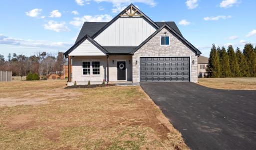 Photo #2 of 179 Meadow Brook Cir, Danville, VA 0.6 acres