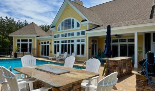 outdoor kitchen with firepit table top