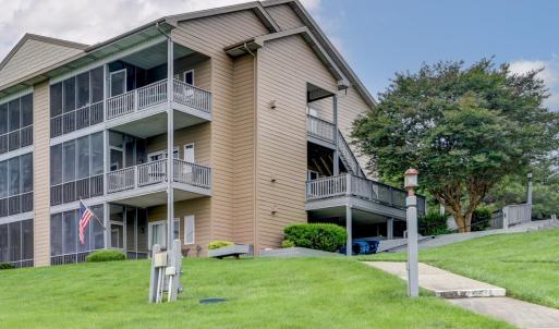 Photo #32 of 1103 Mariners Way, Huddleston, VA