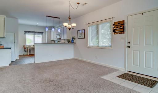 Photo #6 of 1103 Mariners Way, Huddleston, VA