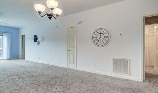 Photo #5 of 1103 Mariners Way, Huddleston, VA
