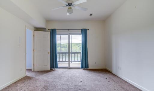 Photo #16 of 1103 Mariners Way, Huddleston, VA