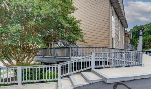 Photo #30 of 1103 Mariners Way, Huddleston, VA