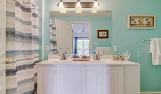 Photo #15 of 1103 Mariners Way, Huddleston, VA