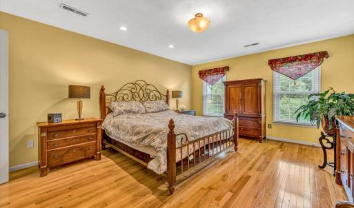 Photo #26 of 302 Ivy Lane, Daleville, VA