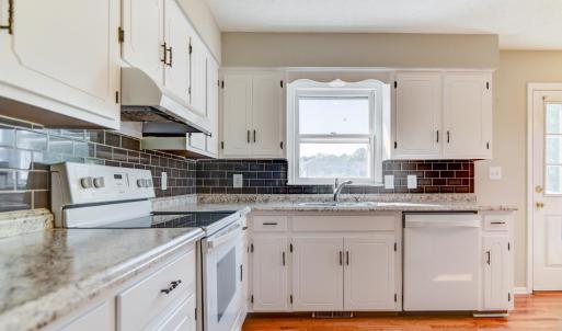 Photo #4 of 139 Grimes Drive, Madison Heights, VA 0.5 acres