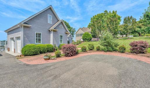 Photo #57 of 220 Village Lane, Moneta, VA 0.5 acres