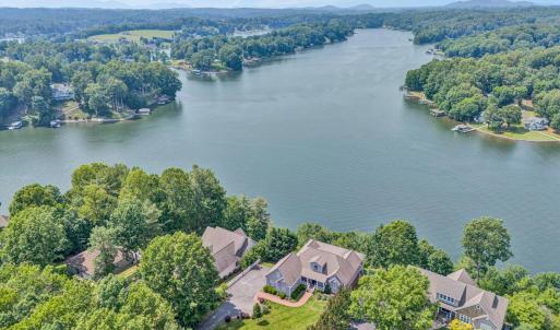 Photo #2 of 220 Village Lane, Moneta, VA 0.5 acres