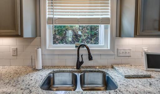 Photo #19 of 1013 Cobblestone Lane, Forest, VA 0.1 acres