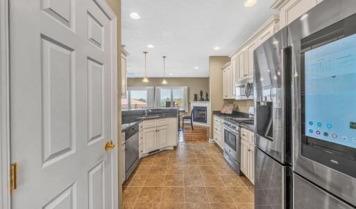Photo #6 of 1066 Siesta Key Court, Moneta, VA