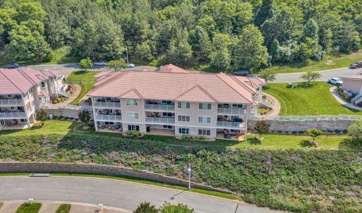 Photo #40 of 1066 Siesta Key Court, Moneta, VA