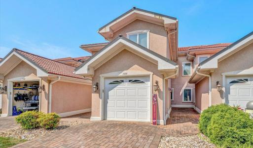 Photo #2 of 1066 Siesta Key Court, Moneta, VA