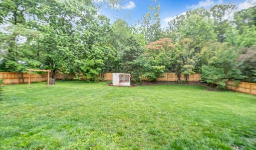 Photo #24 of 909 Lake Dr, Bedford, VA 0.5 acres