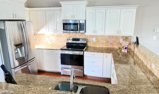 Photo #8 of 300 Hunterdale, Lynchburg, VA 0.1 acres