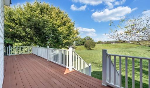 Rear Deck and View
