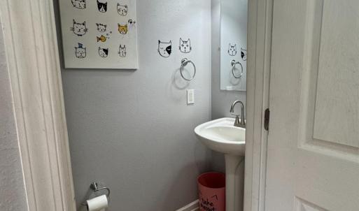 The half bath in the hallway.