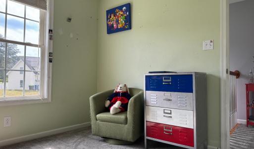 Again lots of room for furniture and there is a deep closet.