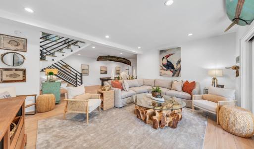 Terrace Level Fully Furnished Great Room!