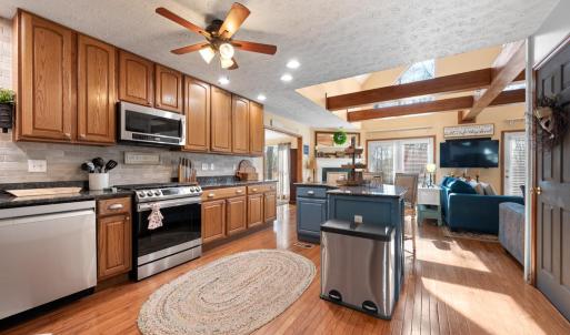 Photo #10 of 100 Sandpiper Drive, Huddleston, VA 0.6 acres