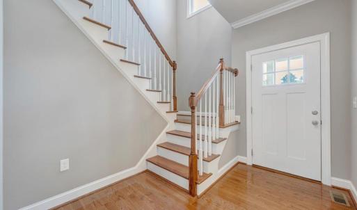 Photo #4 of 1021 Lochwood Hill Drive, Goode, VA 0.6 acres