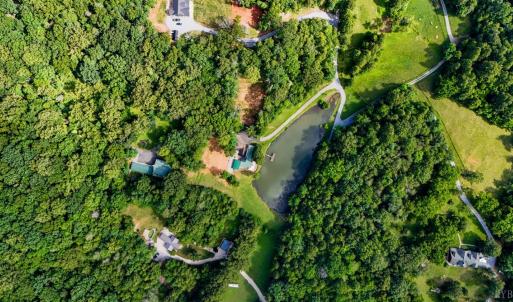 Photo #10 of 1582 Venturous Trail, Goode, VA 12.5 acres