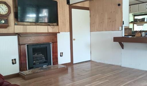 Photo #14 of 176 Toms Lane, Roseland, VA 1.9 acres