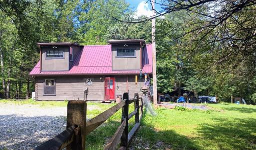 Photo #1 of 176 Toms Lane, Roseland, VA 1.9 acres
