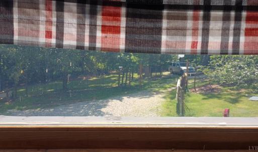 Photo #25 of 176 Toms Lane, Roseland, VA 1.9 acres