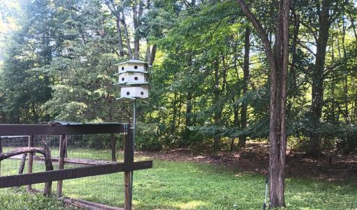 Photo #38 of 176 Toms Lane, Roseland, VA 1.9 acres