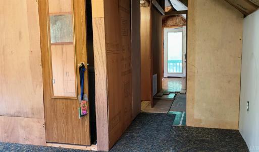 Photo #31 of 176 Toms Lane, Roseland, VA 1.9 acres