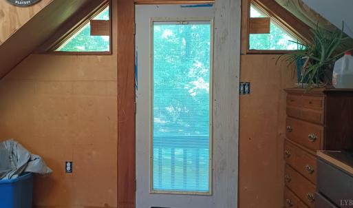 Photo #23 of 176 Toms Lane, Roseland, VA 1.9 acres