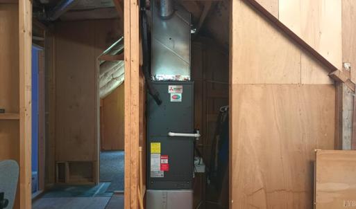 Photo #26 of 176 Toms Lane, Roseland, VA 1.9 acres