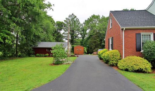 Photo #5 of 1538 Redfields Road, Appomattox, VA 1.2 acres