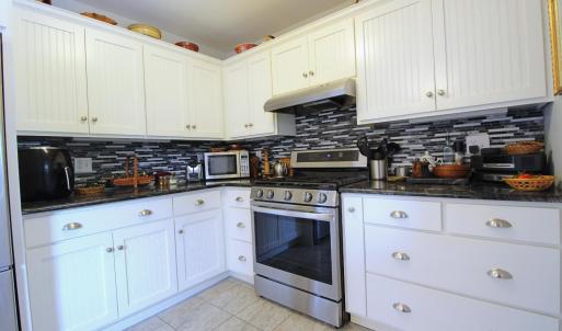 Photo #17 of 1538 Redfields Road, Appomattox, VA 1.2 acres