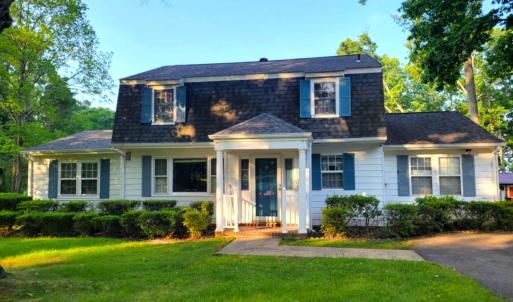 Photo #1 of 1117 Winnsville Drive, Bremo Bluff, VA 1.0 acres