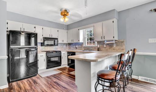 Photo #7 of 107 Woodberry Lane, Lynchburg, VA 0.3 acres