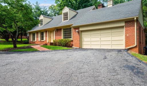 Photo #2 of 1833 Hillsdale Road, Lynchburg, VA 0.8 acres