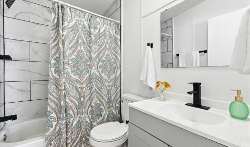 2nd Full Bathroom