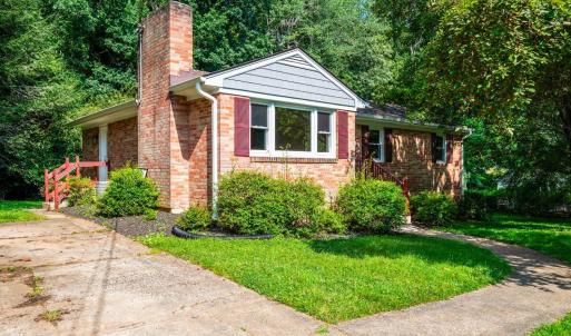 Photo #38 of 2039 Indian Hill Road, Lynchburg, VA 0.5 acres