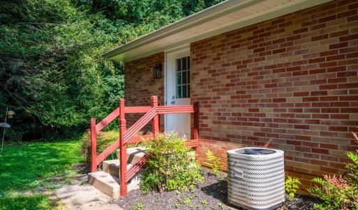 Photo #40 of 2039 Indian Hill Road, Lynchburg, VA 0.5 acres