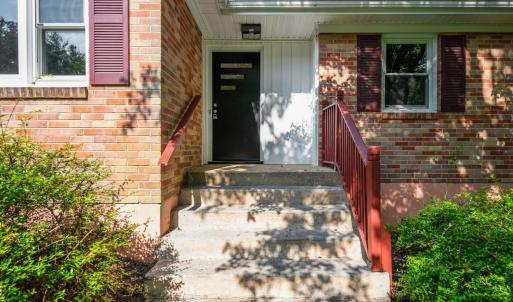 Photo #3 of 2039 Indian Hill Road, Lynchburg, VA 0.5 acres