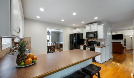 Photo #12 of 1262 Silver Creek Drive, Lynchburg, VA 1.8 acres
