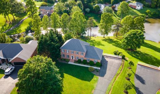 Photo #5 of 1305 Summerpark Drive, Forest, VA 1.0 acres