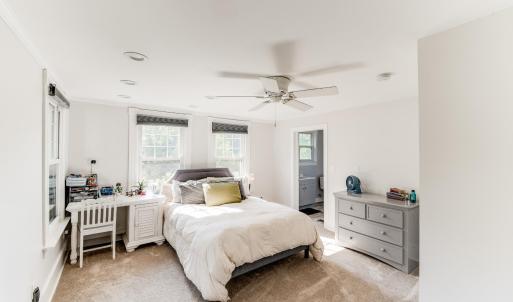 Photo #8 of 1038 Valencia, Huddleston, VA 5.5 acres