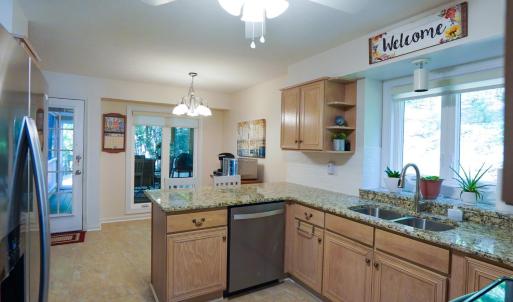 Photo #5 of 90 mt vista dr, Lynchburg, VA