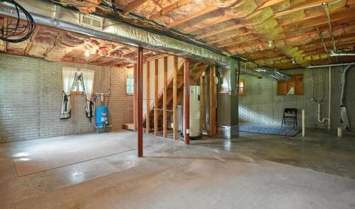 Photo #37 of 2070 Woodson Rd, Roseland, VA 7.5 acres