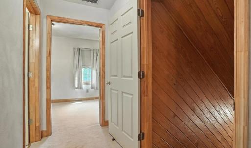 Photo #26 of 2070 Woodson Rd, Roseland, VA 7.5 acres