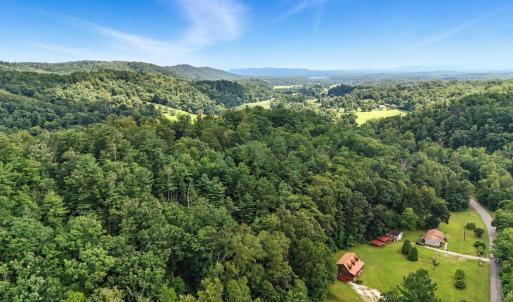 Photo #6 of 2070 Woodson Rd, Roseland, VA 7.5 acres