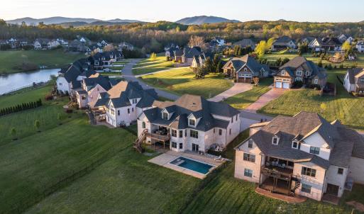 Photo #3 of 1698 Lake Manor Drive, Forest, VA 1.2 acres